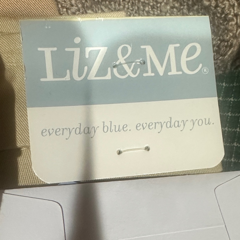 Liz & Me Blue and Tan Fashion